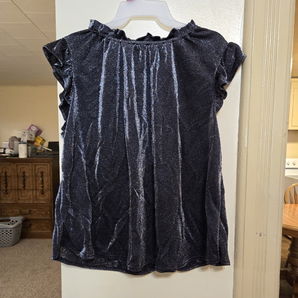 Bucket List black sparkly glitter ruffle top size medium in great condition